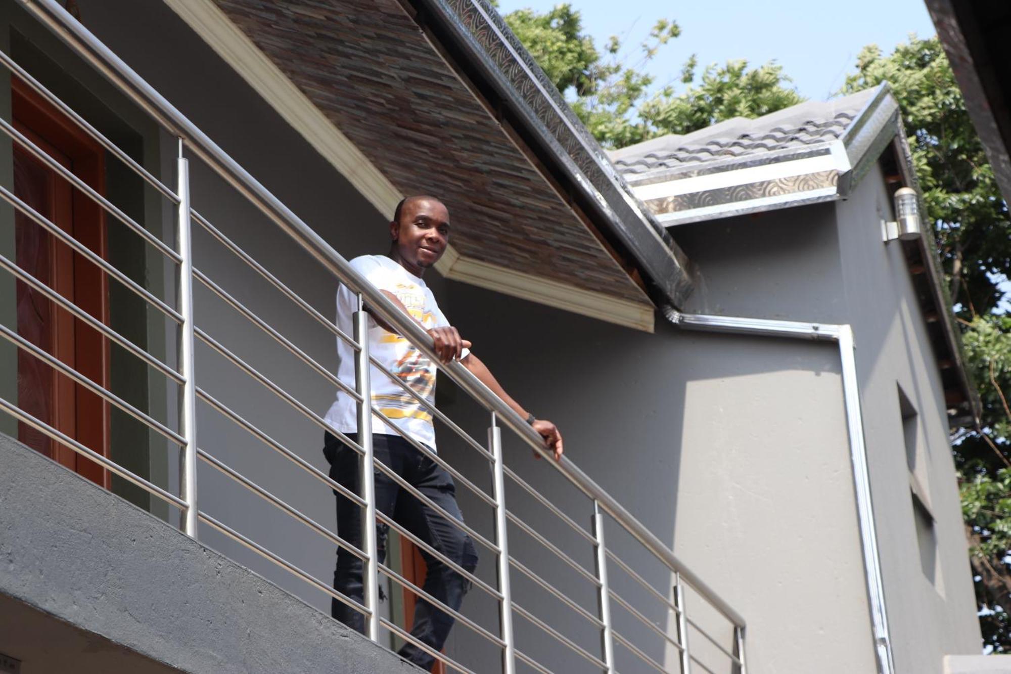 Wise Bird Guest House Roodepoort Extérieur photo