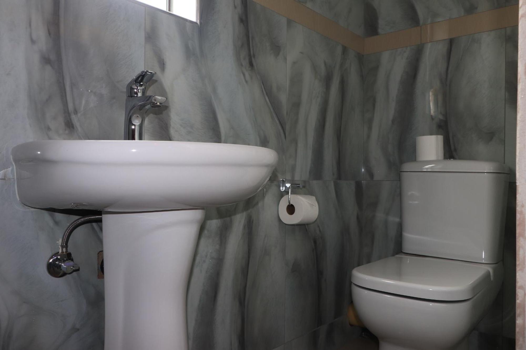 Wise Bird Guest House Roodepoort Extérieur photo