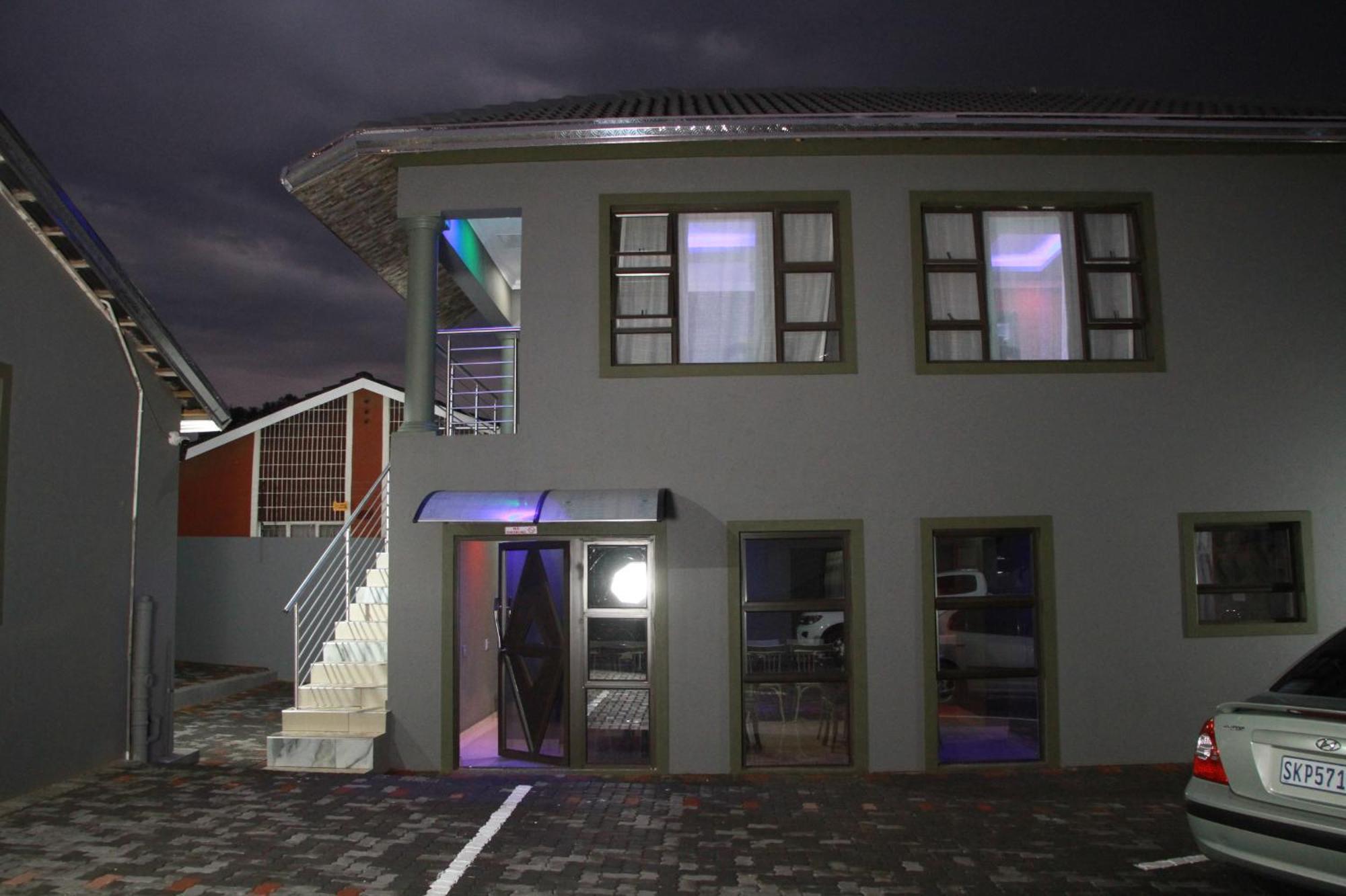Wise Bird Guest House Roodepoort Extérieur photo
